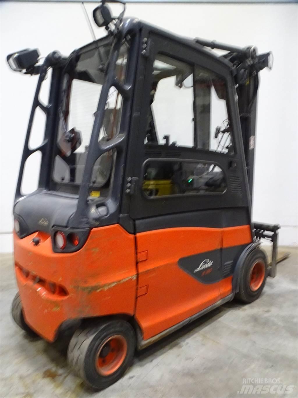 Linde E30HL Stivuitor electric