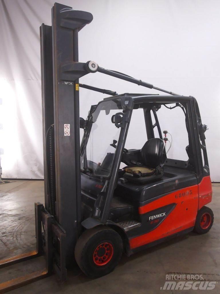 Linde E30L-01 Stivuitor electric