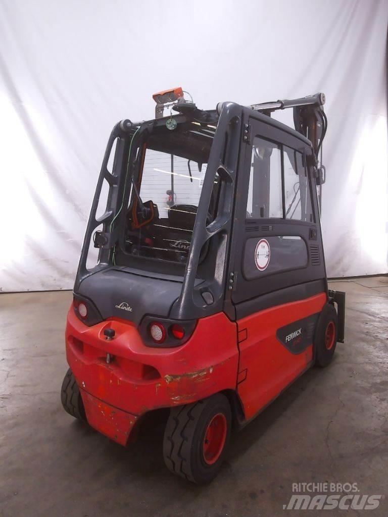 Linde E30L-01 Stivuitor electric