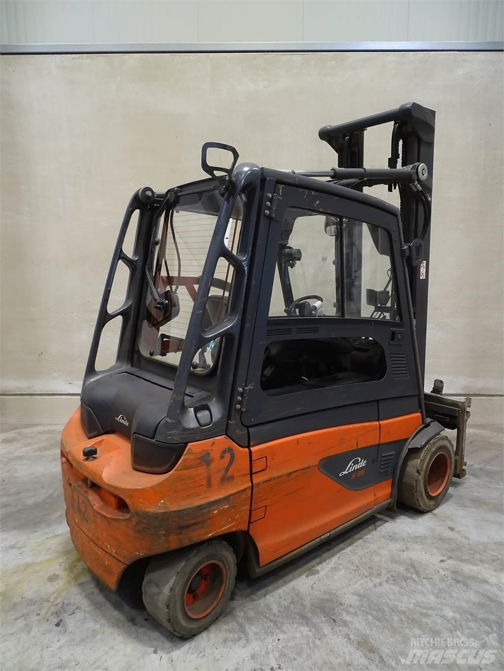 Linde E35L-01 Stivuitor electric