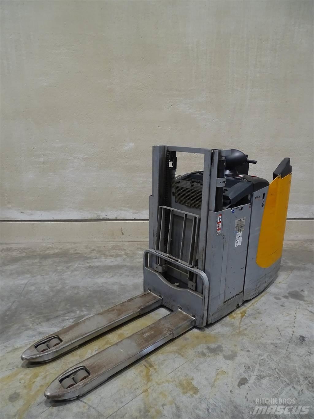 Still EXD-S20 Transpaleta manuala