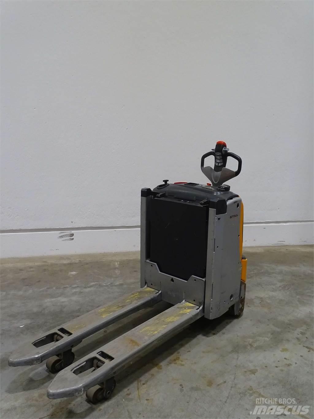 Still EXU-H18 Transpaleta manuala
