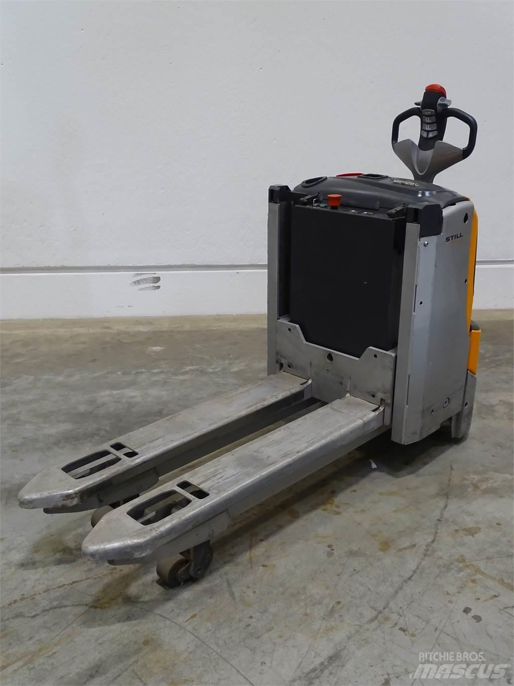 Still EXU-H18 Transpaleta manuala