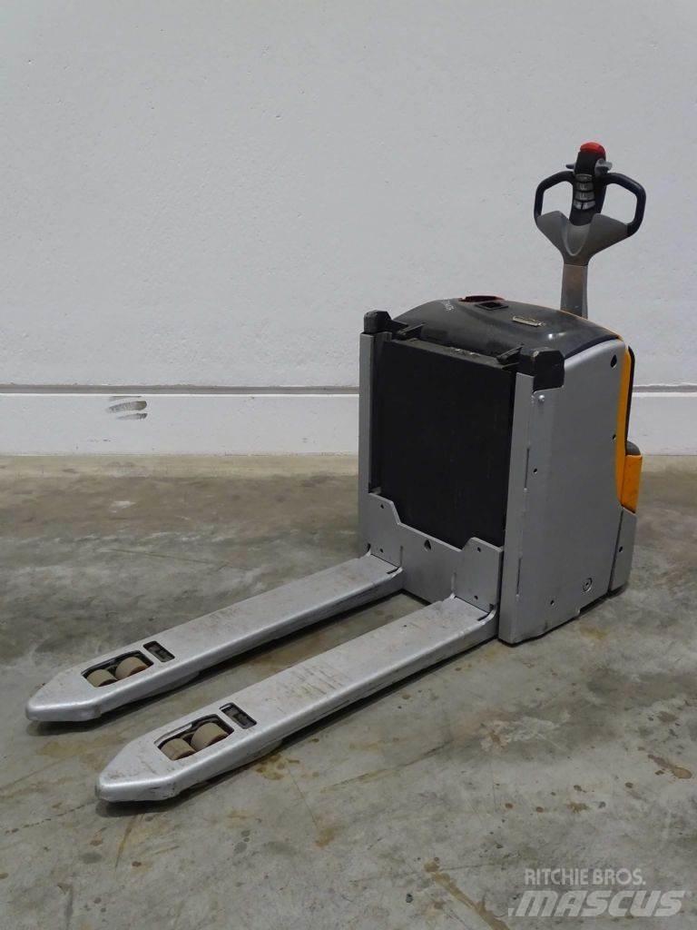 Still EXU-H20 Transpaleta manuala