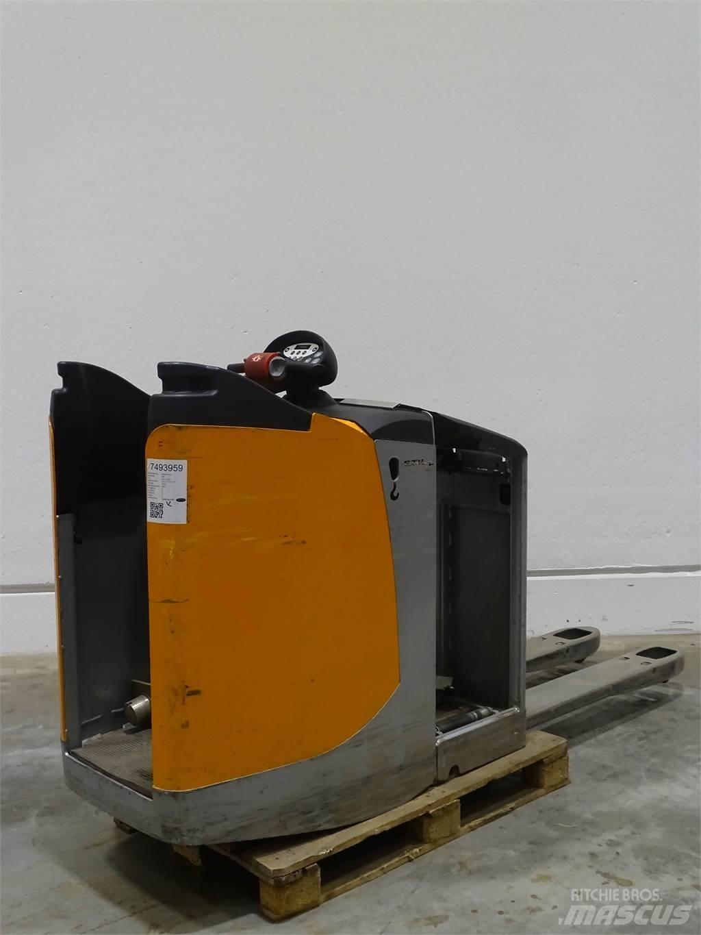 Still EXU-S22 Transpaleta manuala