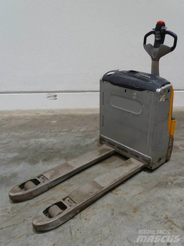 Still EXU16 Transpaleta manuala