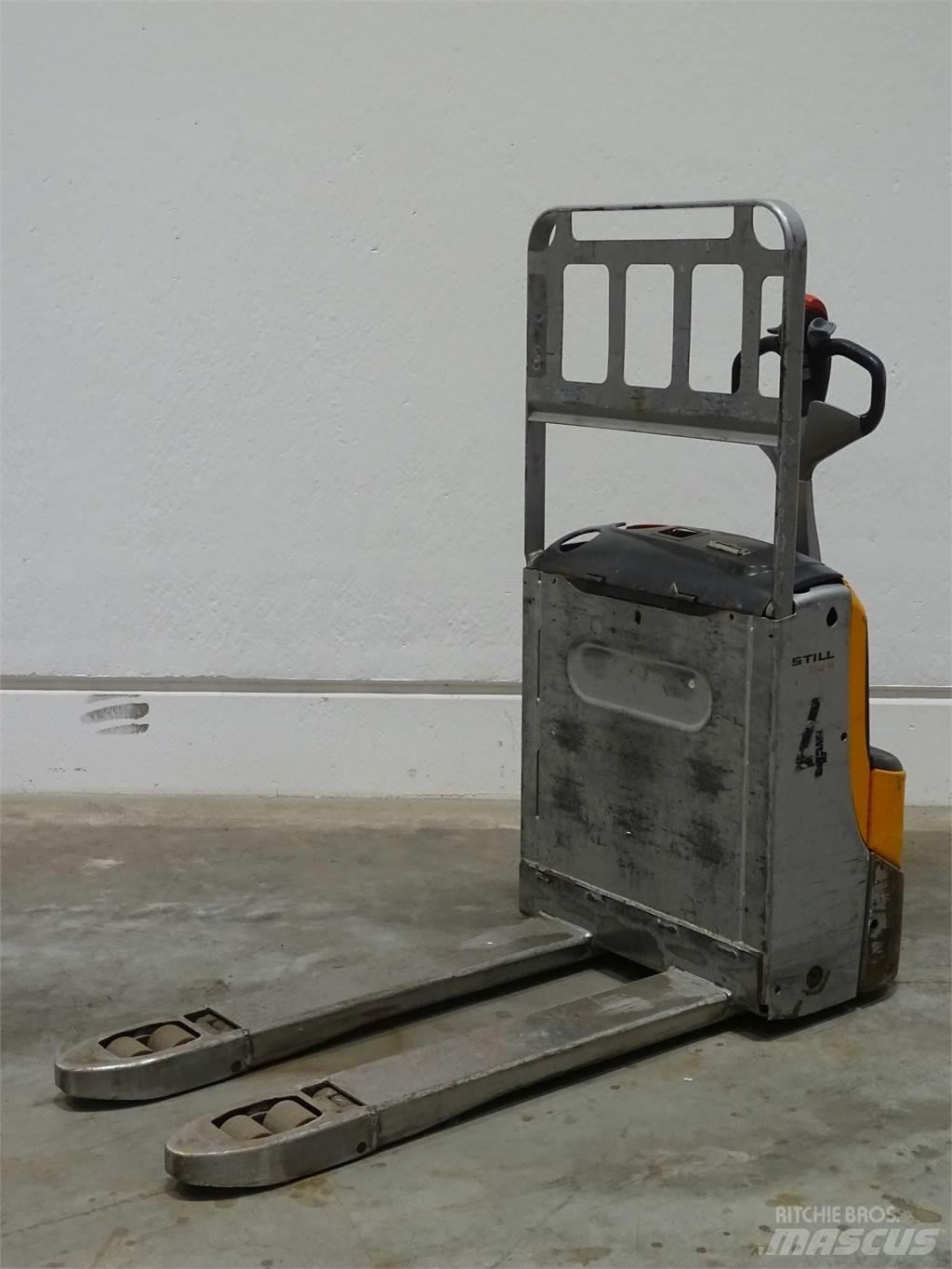 Still EXU16 Transpaleta manuala