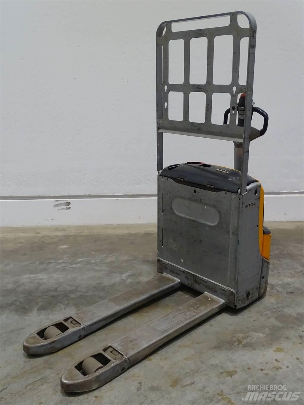 Still EXU16 Transpaleta manuala