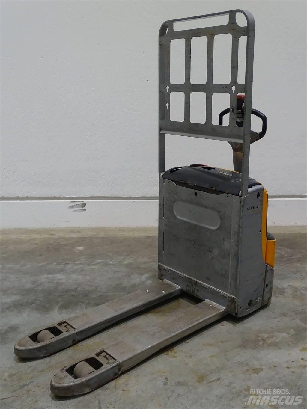 Still EXU16 Transpaleta manuala