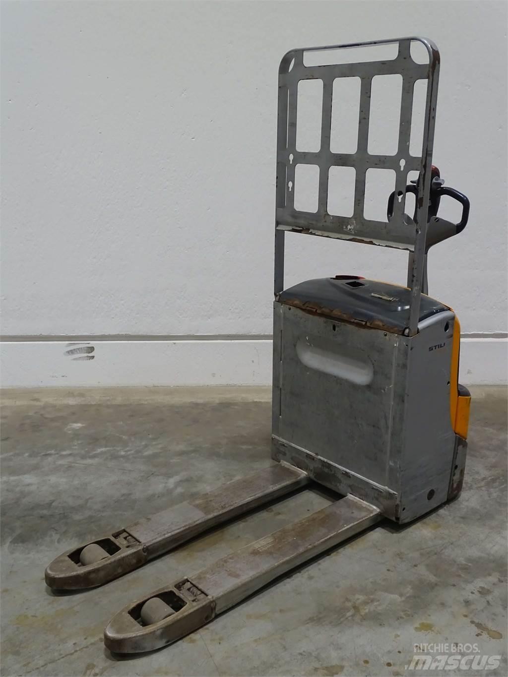 Still EXU18 Transpaleta manuala