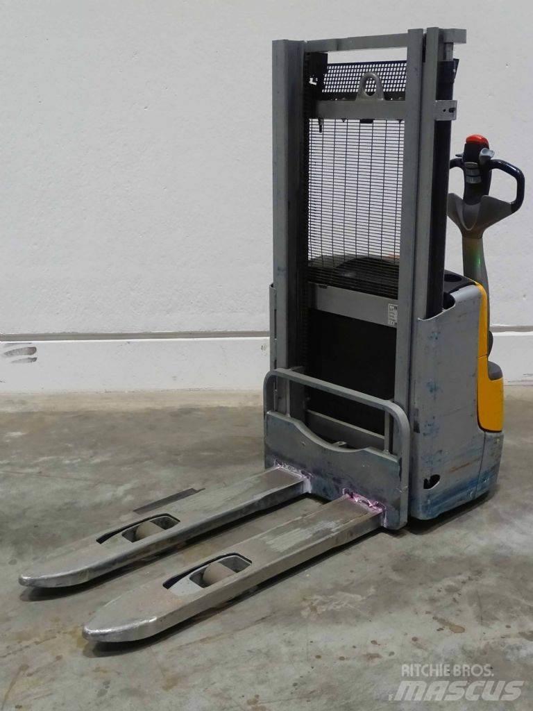 Still EXV10/LIION Transpaleta manuala