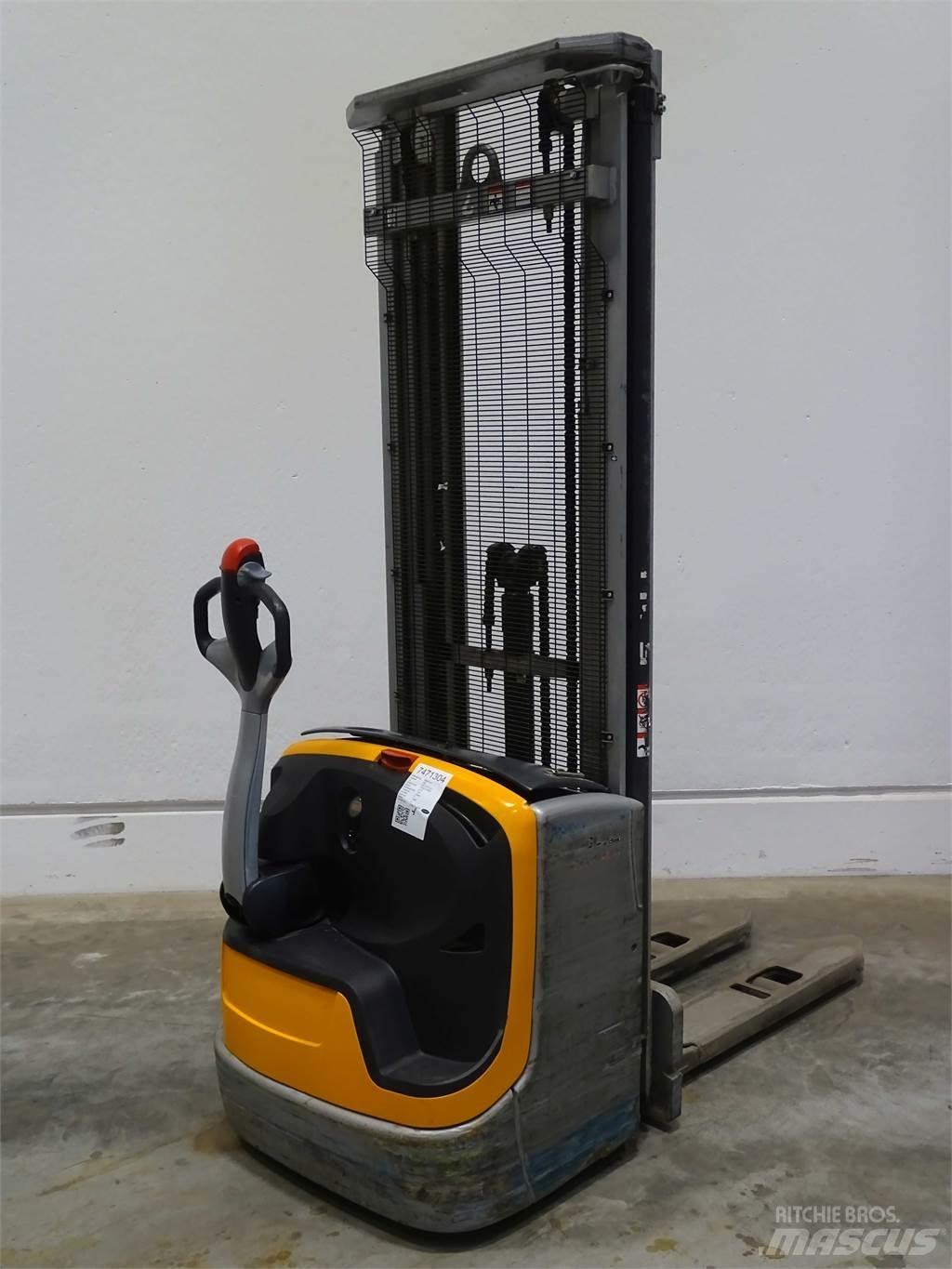 Still EXV14C Transpaleta manuala