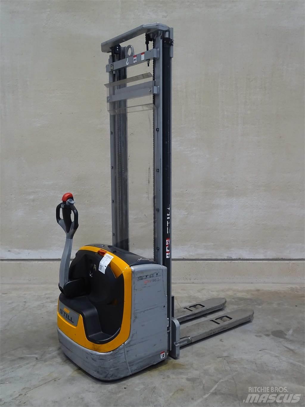 Still EXV14C Transpaleta manuala