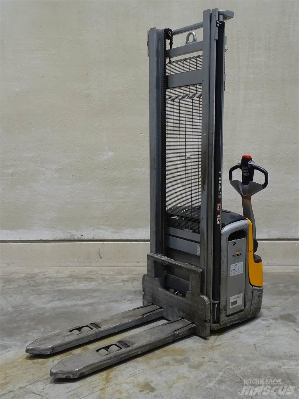Still EXV14C Transpaleta manuala