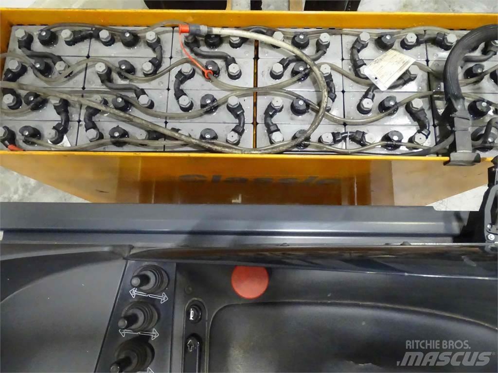 Still FM-SE14 Stivuitor cu catarg retractabil