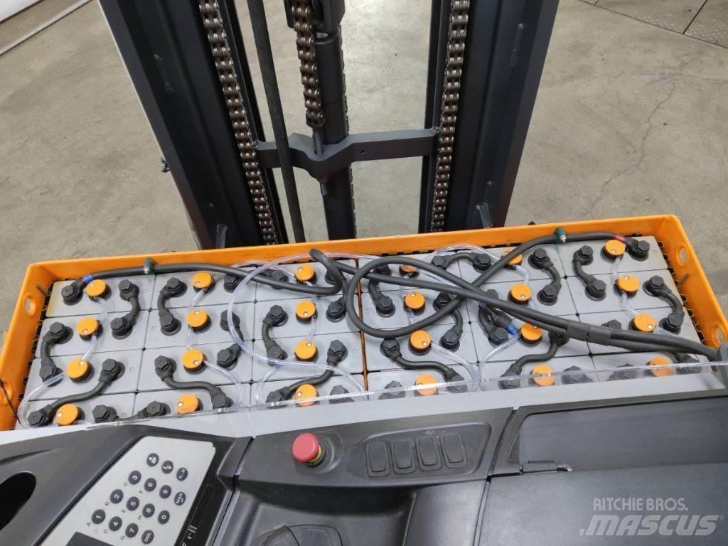 Still FM-X10 Stivuitor cu catarg retractabil