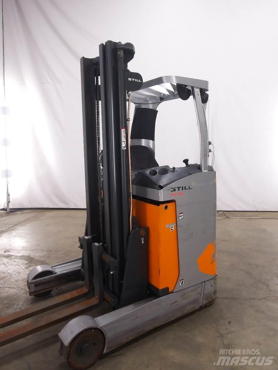 Still FM-X12 Stivuitor cu catarg retractabil
