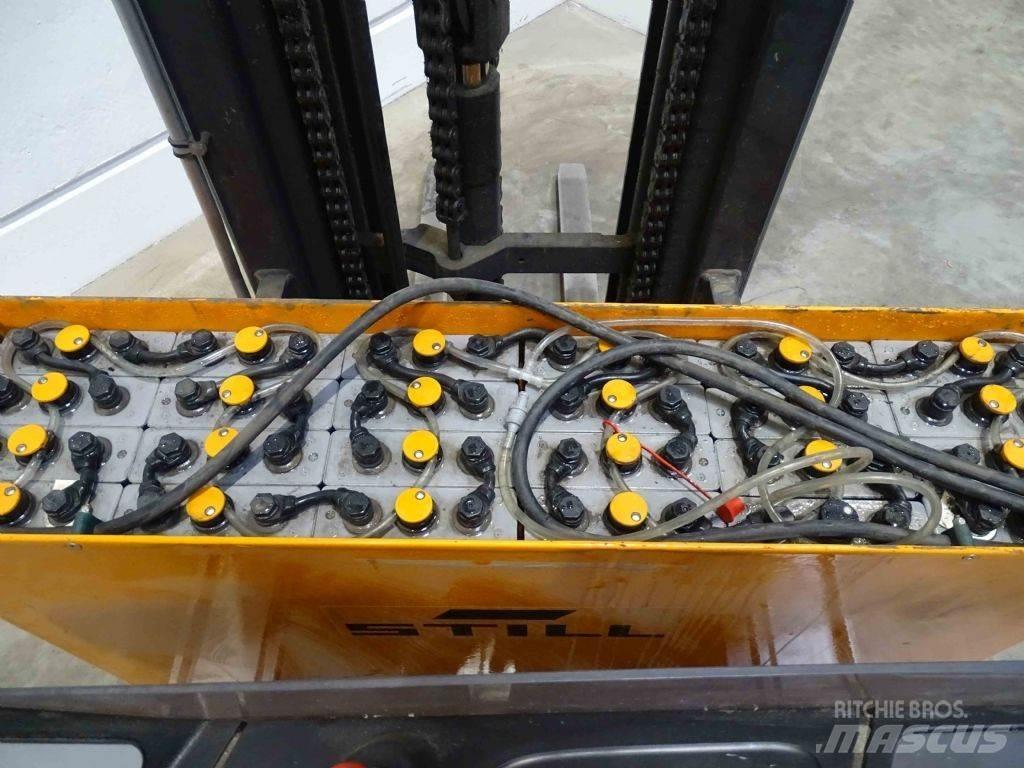 Still FM-X12 Stivuitor cu catarg retractabil