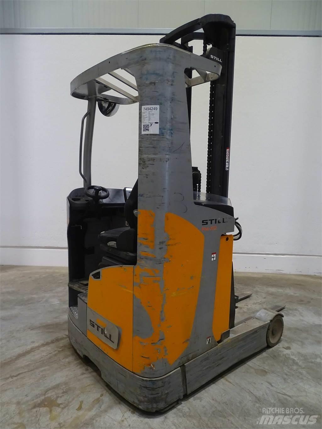 Still FM-X12 Stivuitor cu catarg retractabil