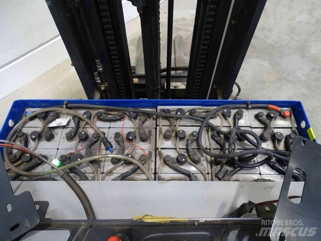Still FM-X14 Stivuitor cu catarg retractabil