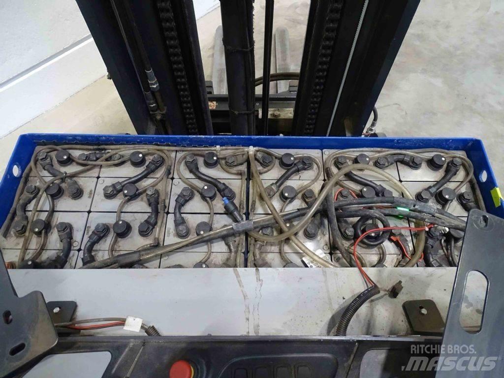 Still FM-X14 Stivuitor cu catarg retractabil