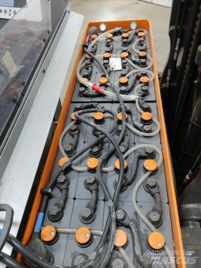 Still FM-X14 Stivuitor cu catarg retractabil
