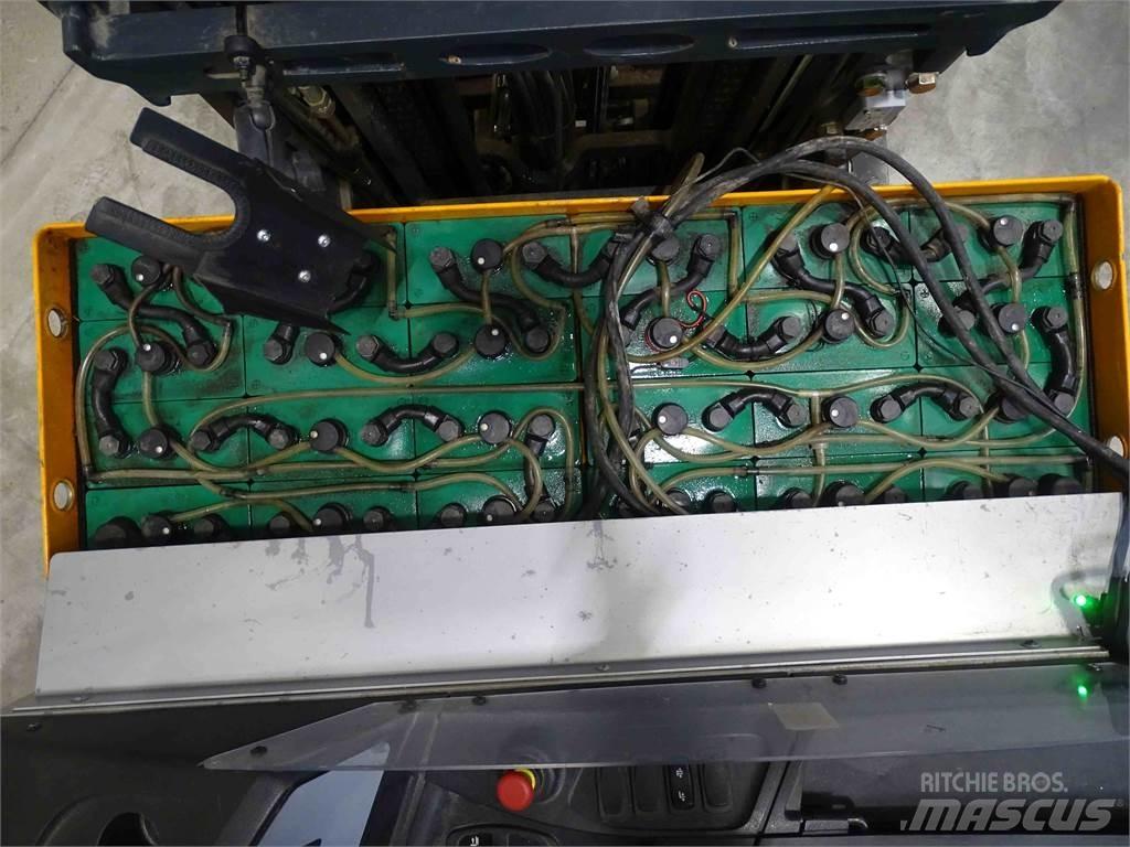 Still FM-X14 Stivuitor cu catarg retractabil