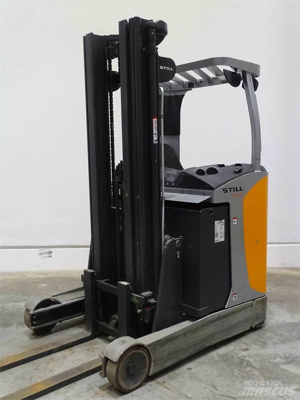 Still FM-X14 Stivuitor cu catarg retractabil