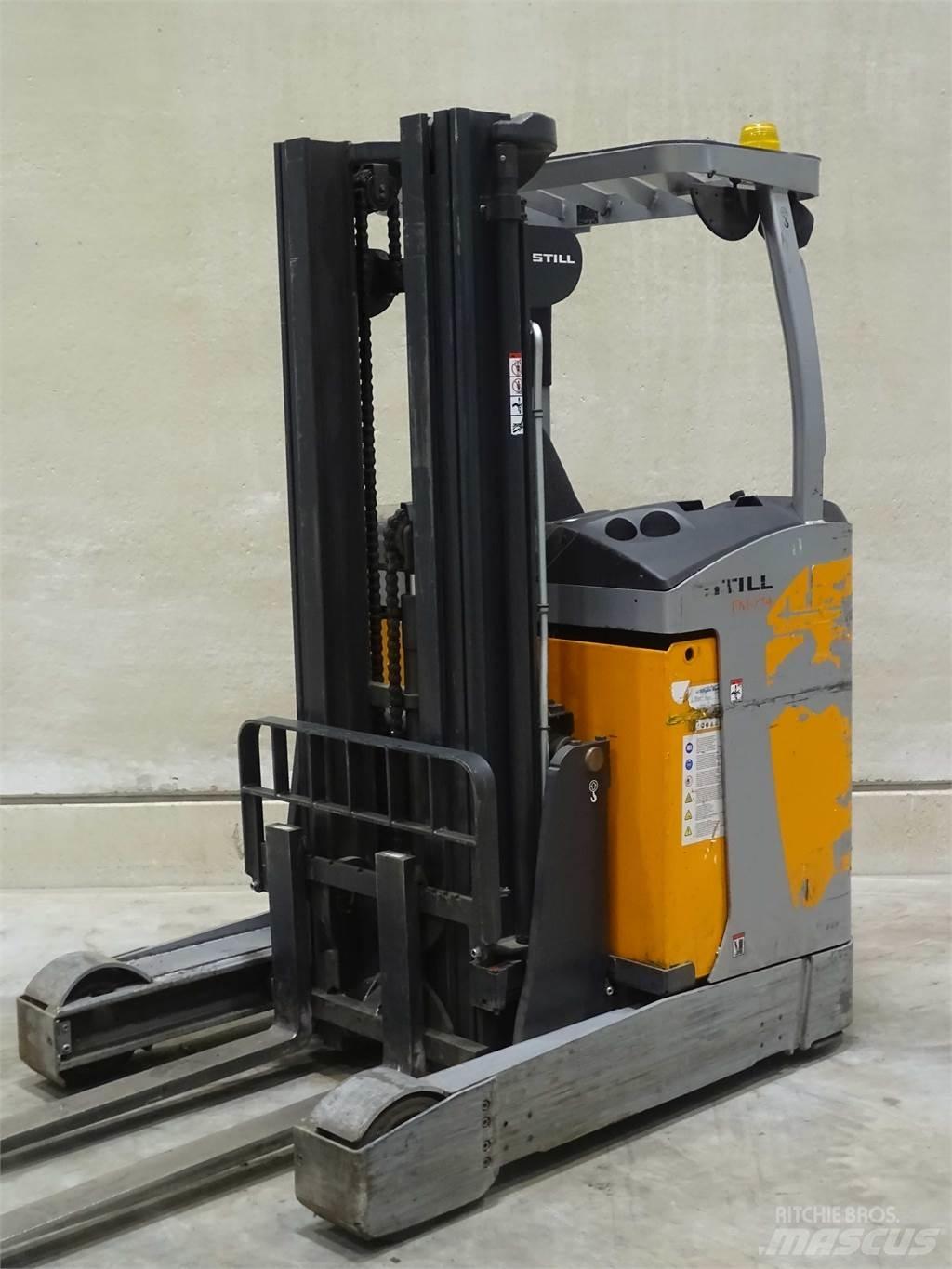 Still FM-X14 Stivuitor cu catarg retractabil
