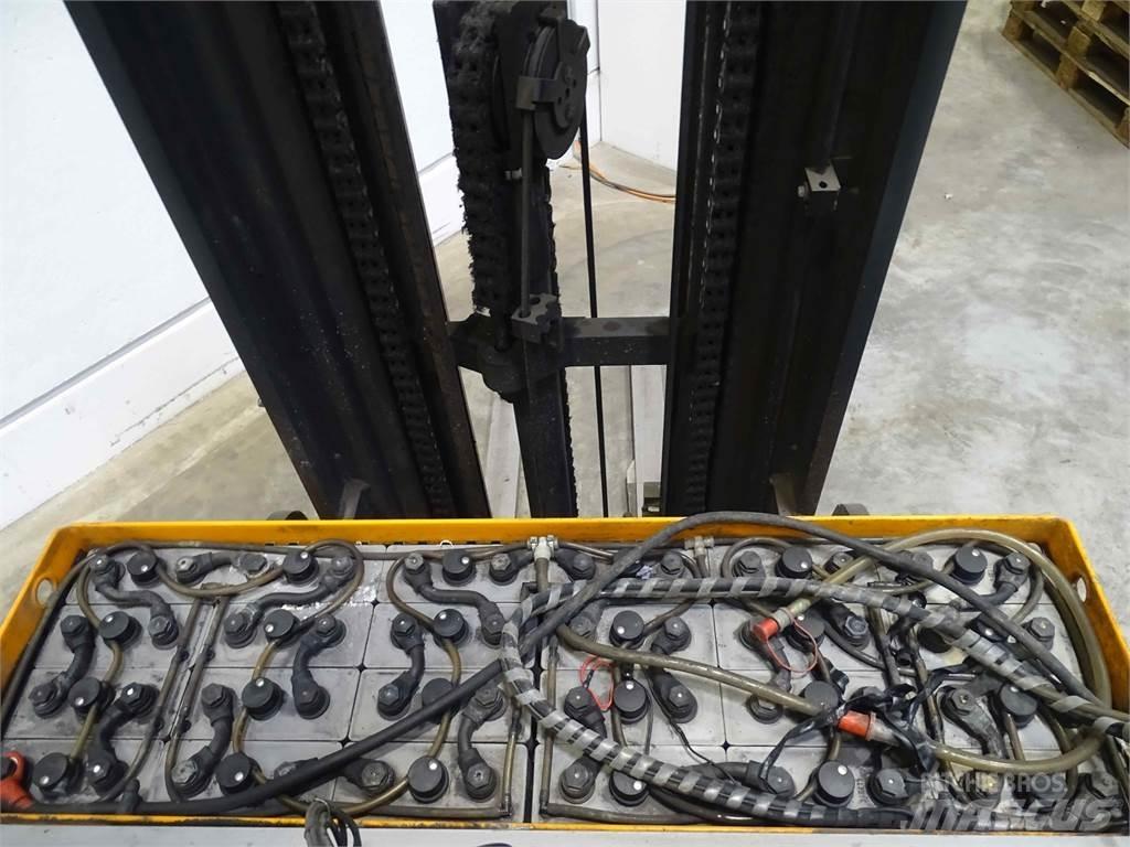 Still FM-X14 Stivuitor cu catarg retractabil