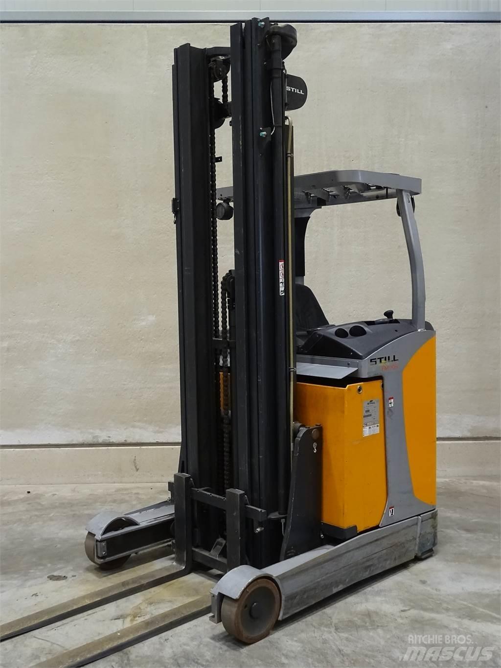 Still FM-X14 Stivuitor cu catarg retractabil