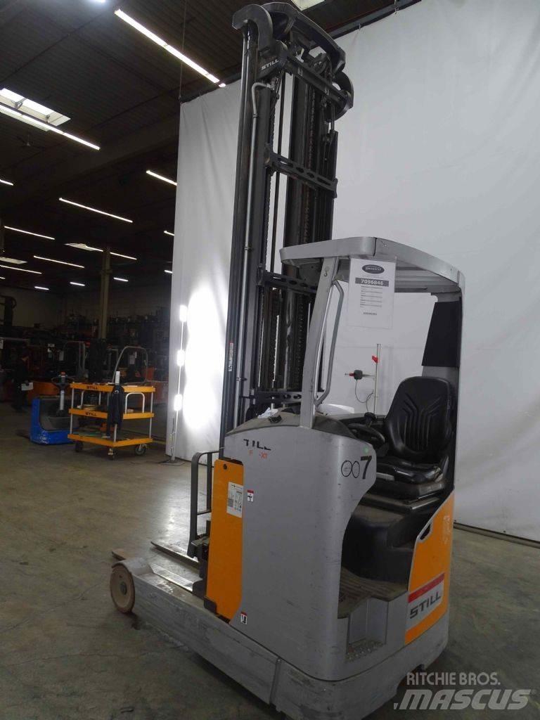 Still FM-X17 Stivuitor cu catarg retractabil
