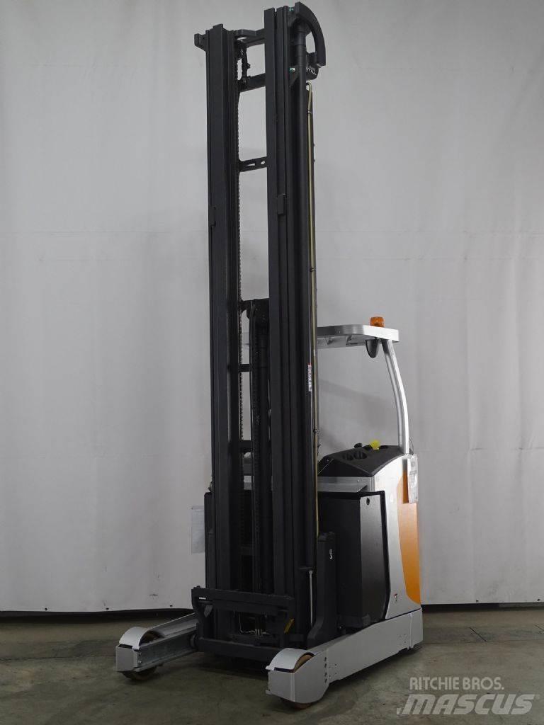Still FM-X17 Stivuitor cu catarg retractabil