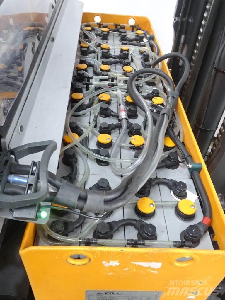 Still FM-X17 Stivuitor cu catarg retractabil