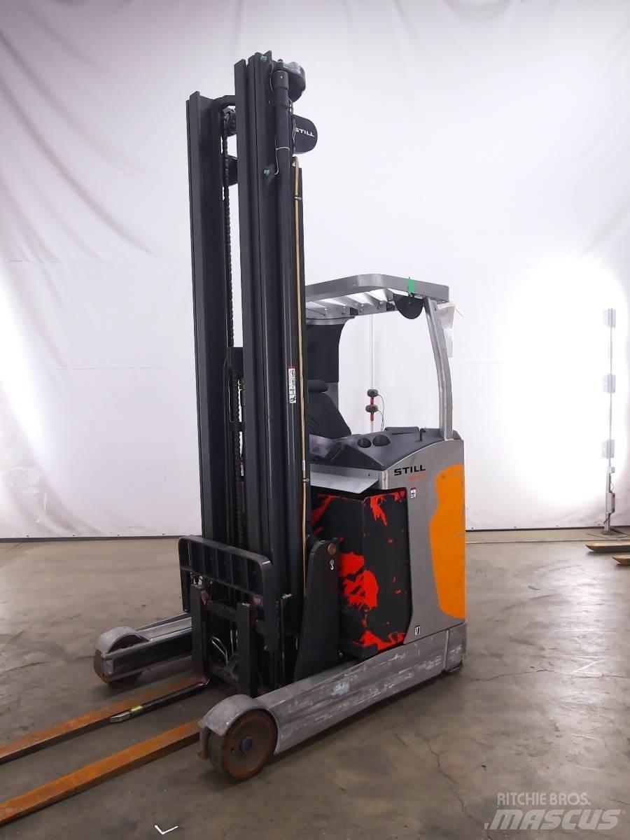 Still FM-X17 Stivuitor cu catarg retractabil