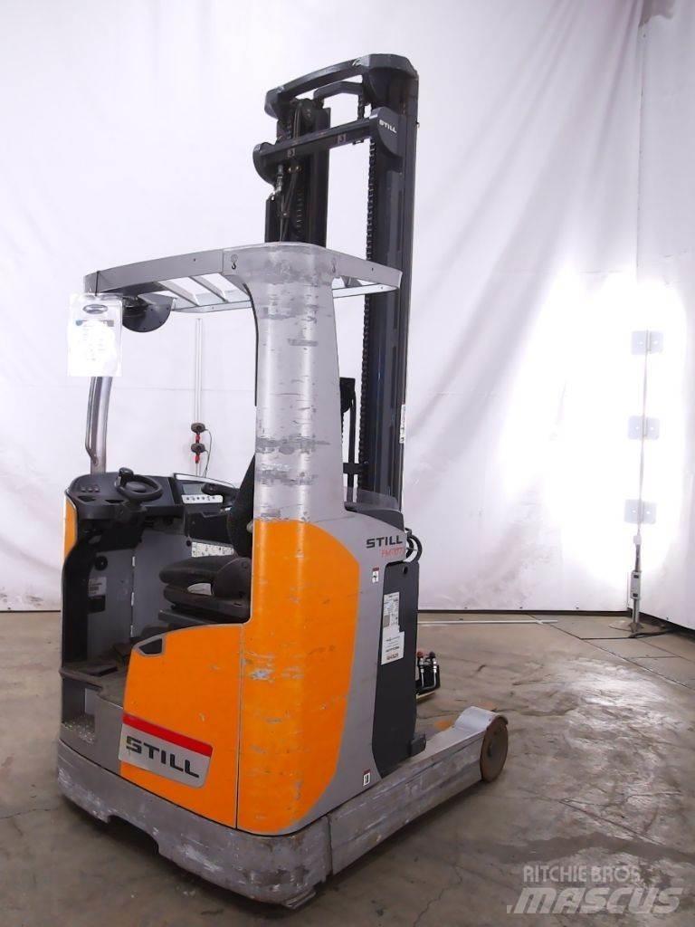 Still FM-X17 Stivuitor cu catarg retractabil