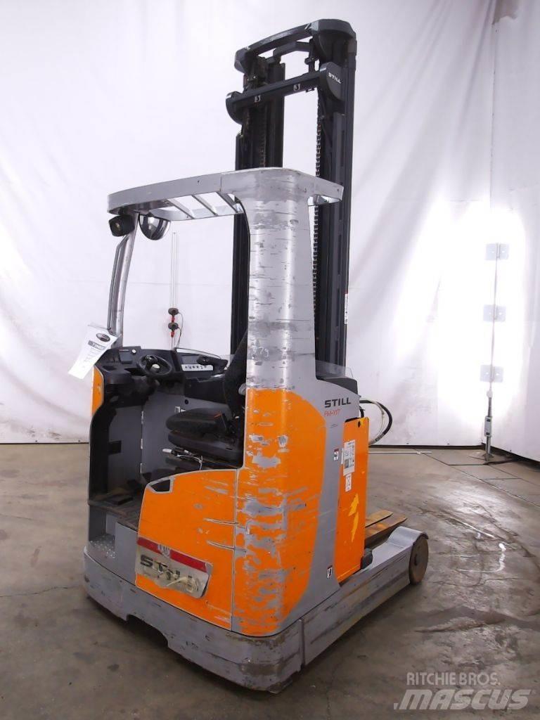Still FM-X17 Stivuitor cu catarg retractabil