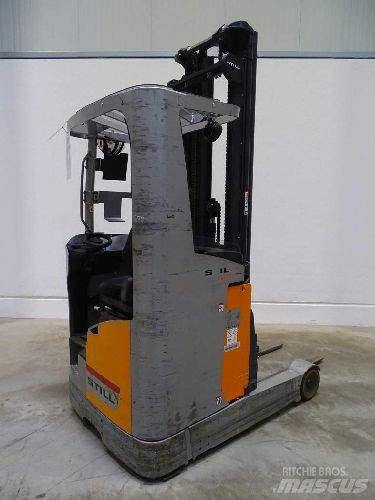 Still FM-X17 Stivuitor cu catarg retractabil