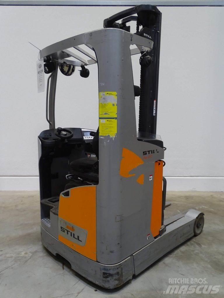 Still FM-X17 Stivuitor cu catarg retractabil