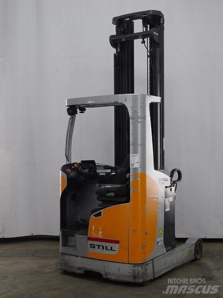 Still FM-X17 Stivuitor cu catarg retractabil
