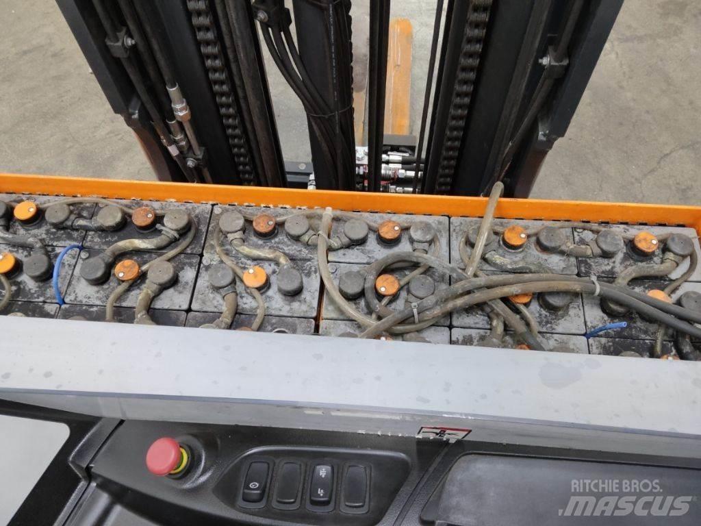 Still FM-X17 Stivuitor cu catarg retractabil
