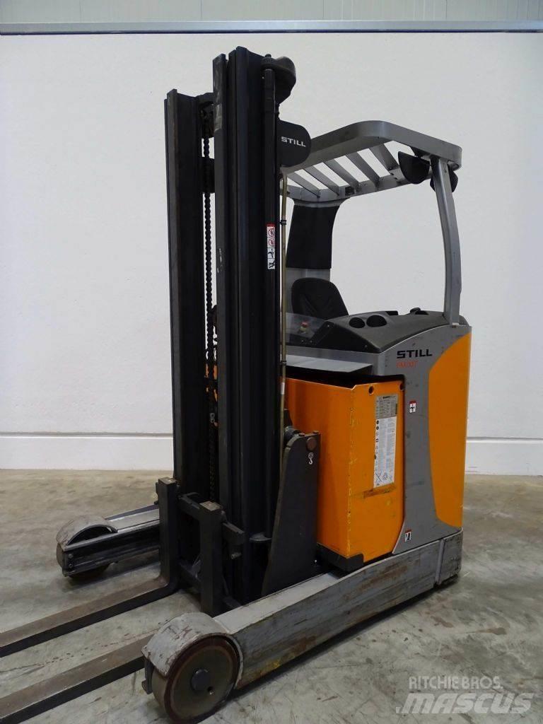 Still FM-X17 Stivuitor cu catarg retractabil