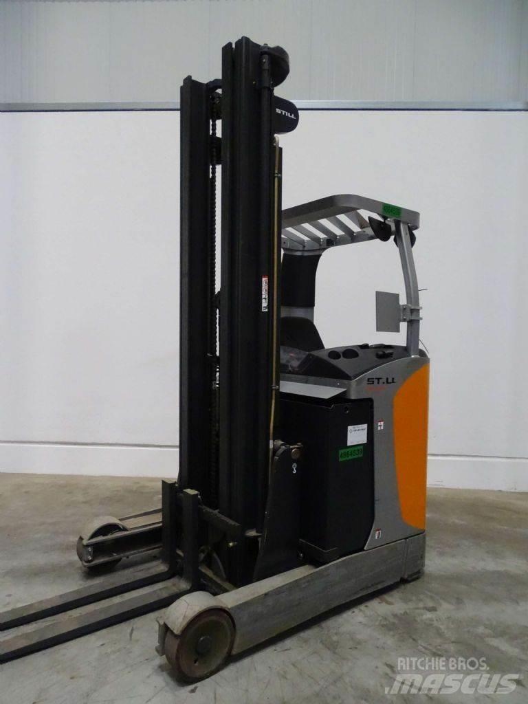 Still FM-X17 Stivuitor cu catarg retractabil