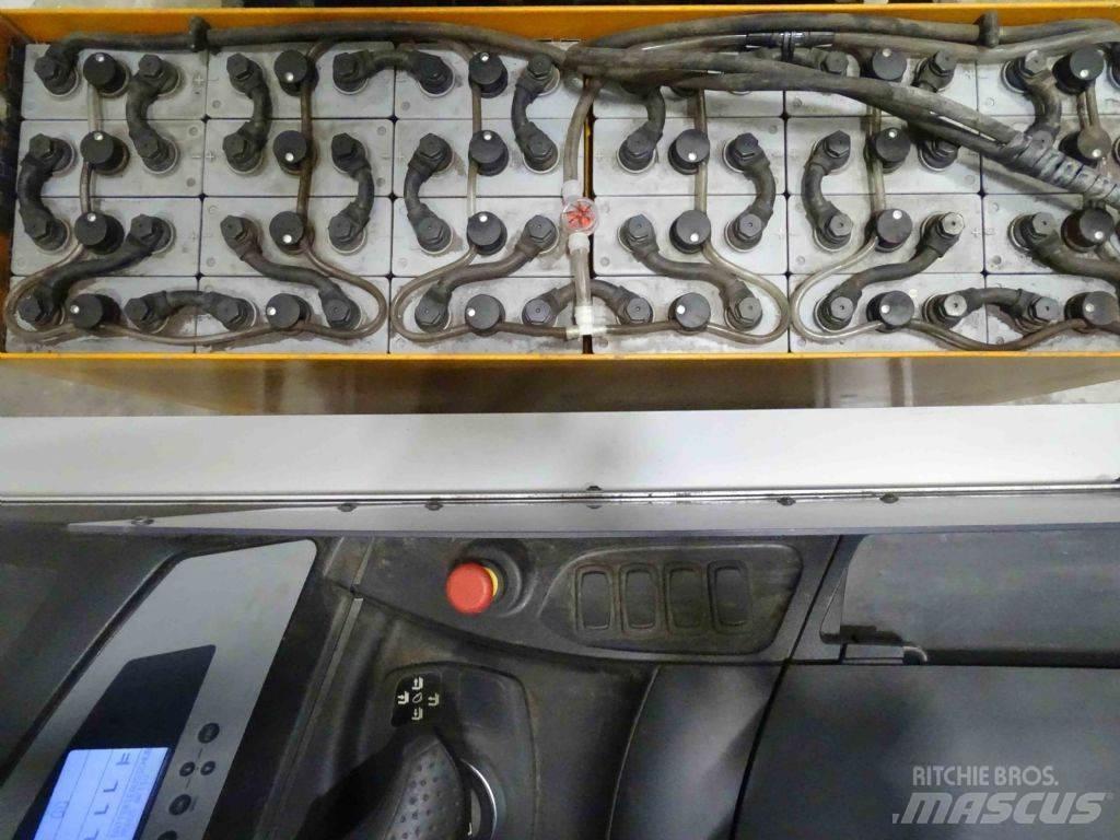 Still FM-X17 Stivuitor cu catarg retractabil