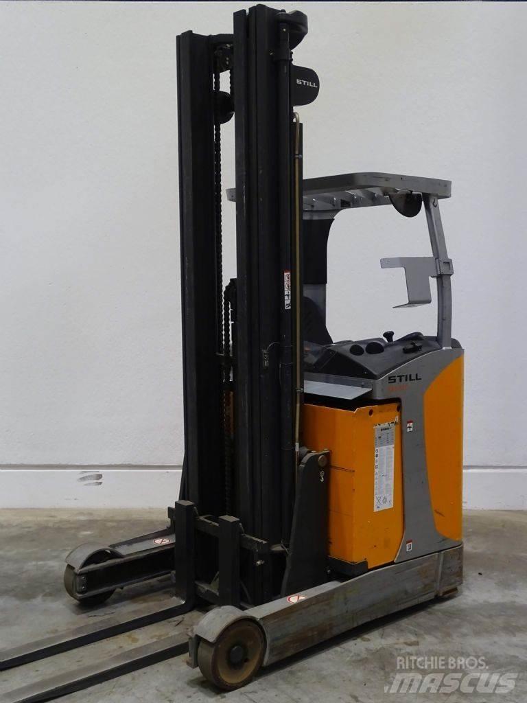 Still FM-X17 Stivuitor cu catarg retractabil