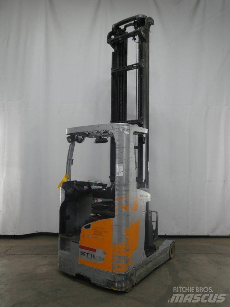 Still FM-X17 Stivuitor cu catarg retractabil