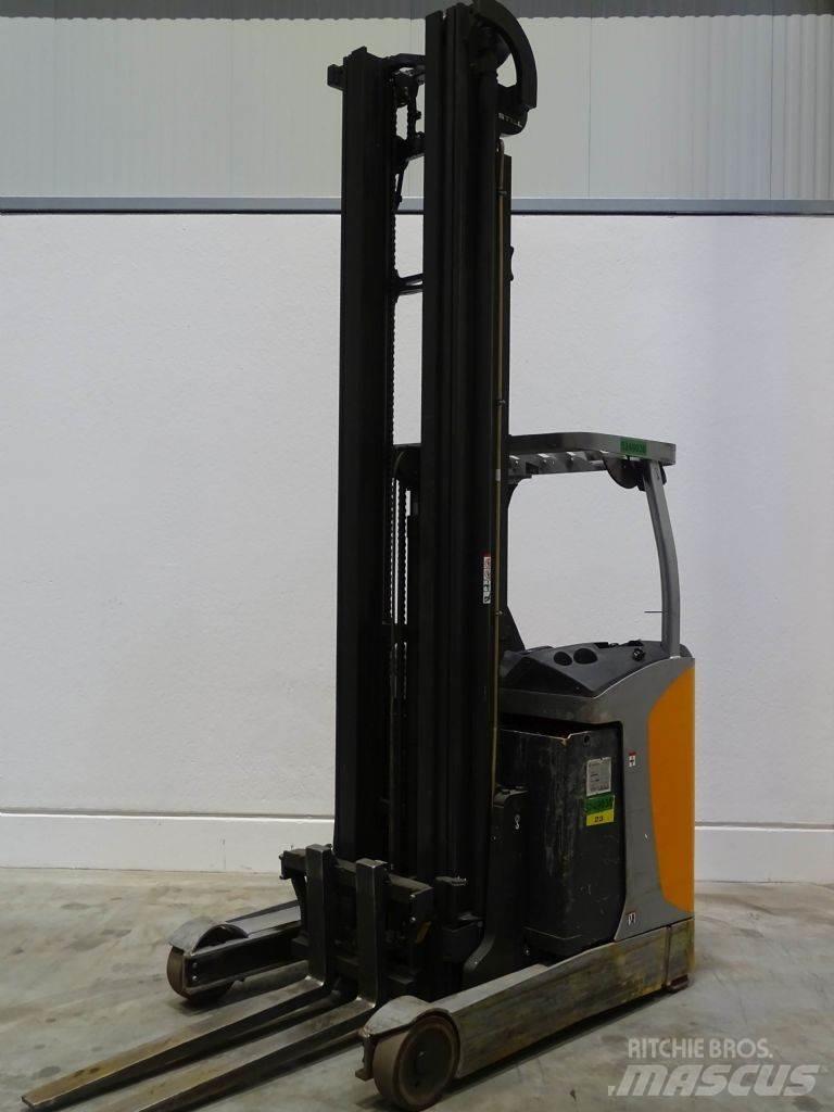 Still FM-X17 Stivuitor cu catarg retractabil