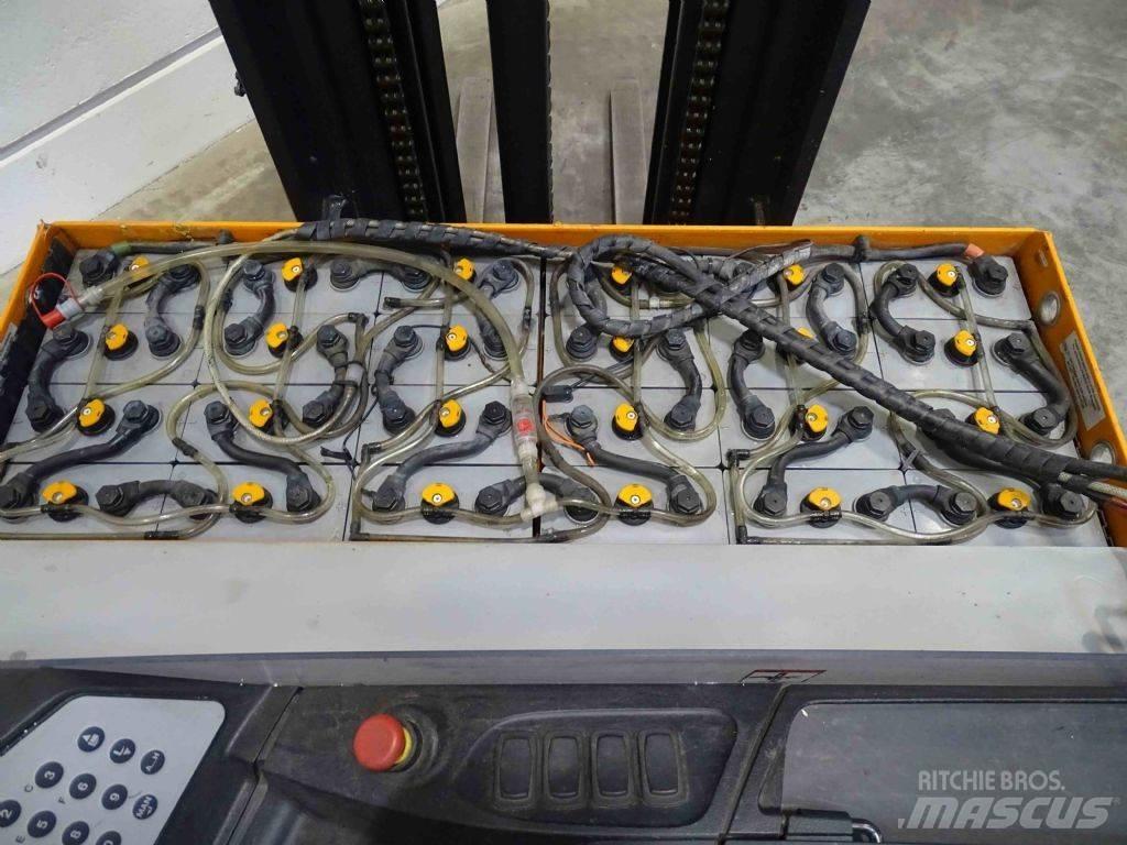 Still FM-X17 Stivuitor cu catarg retractabil