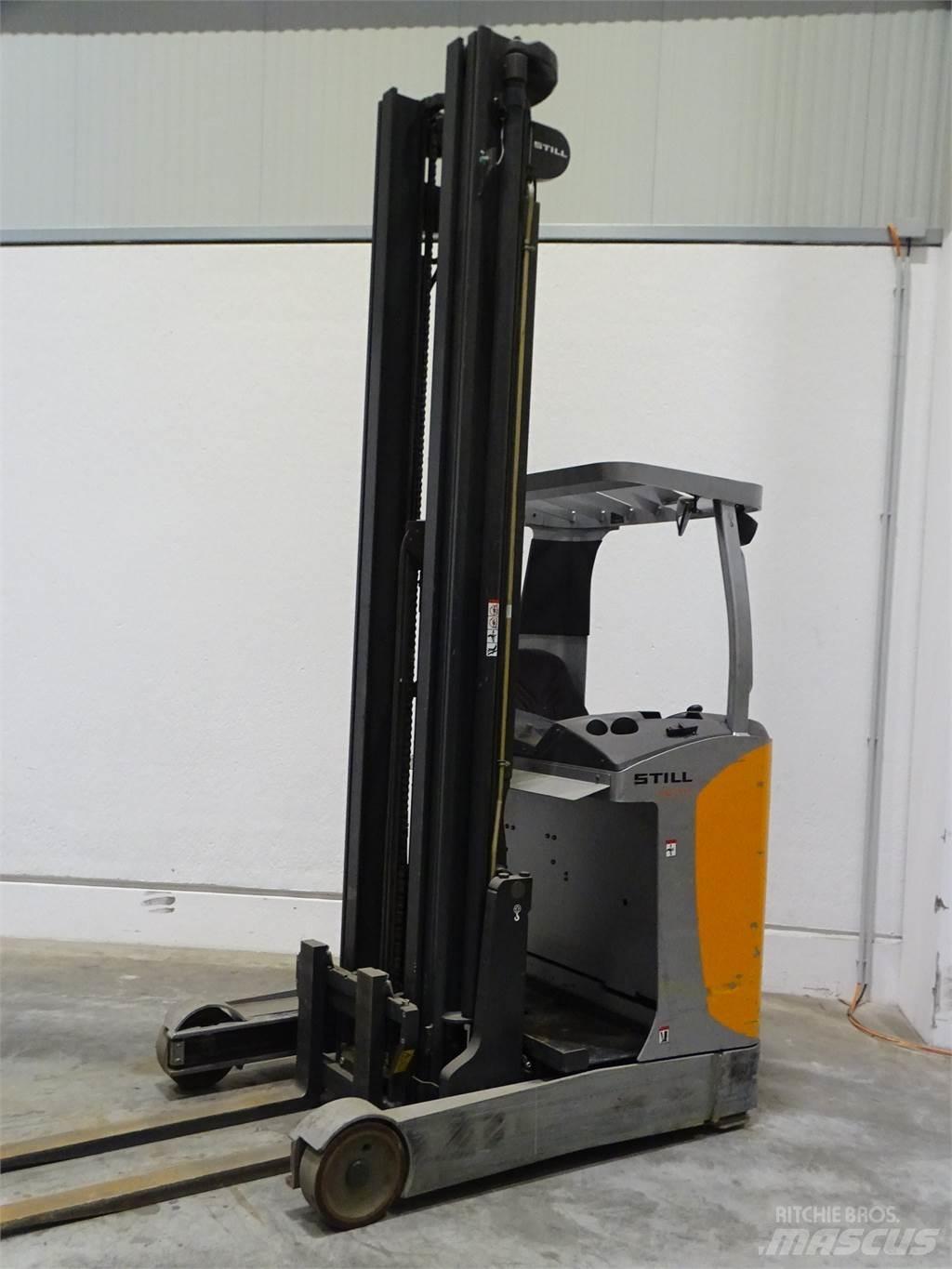 Still FM-X17 Stivuitor cu catarg retractabil