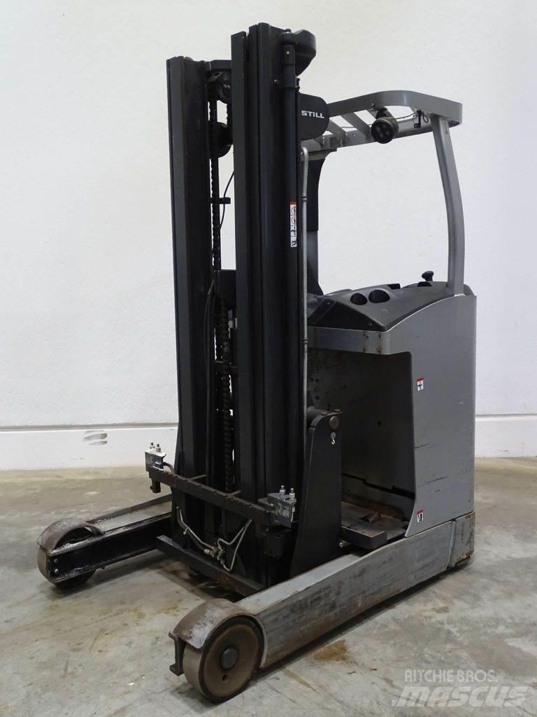 Still FM-X17 Stivuitor cu catarg retractabil